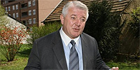 200